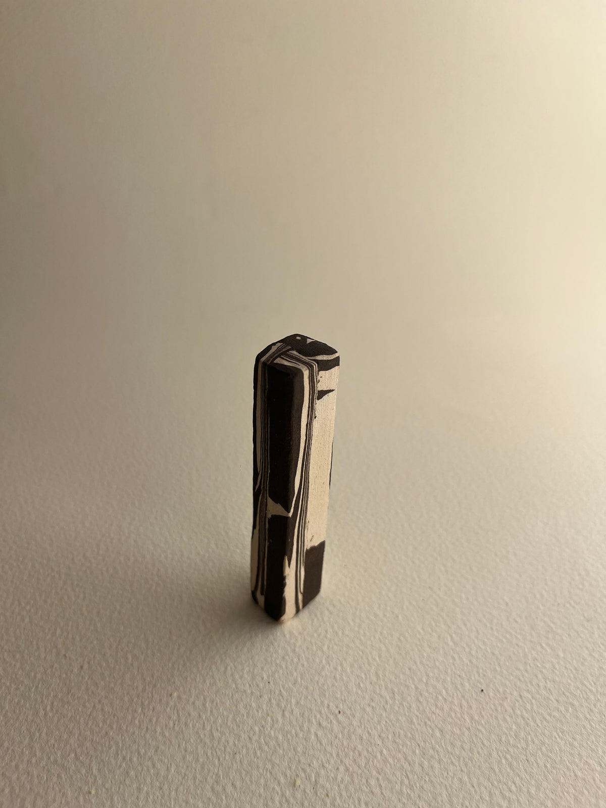 Paper weight