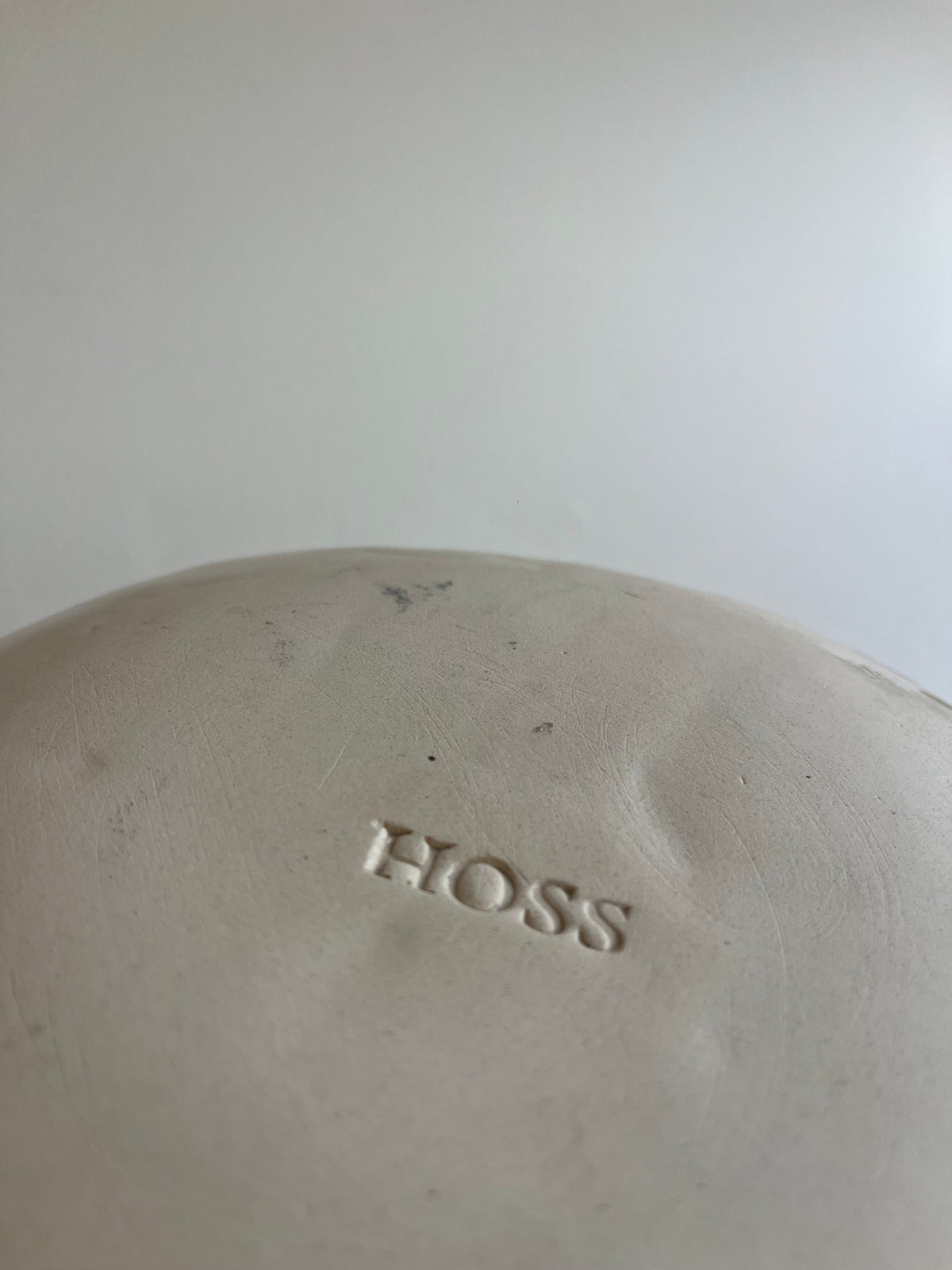 Large serving bowl