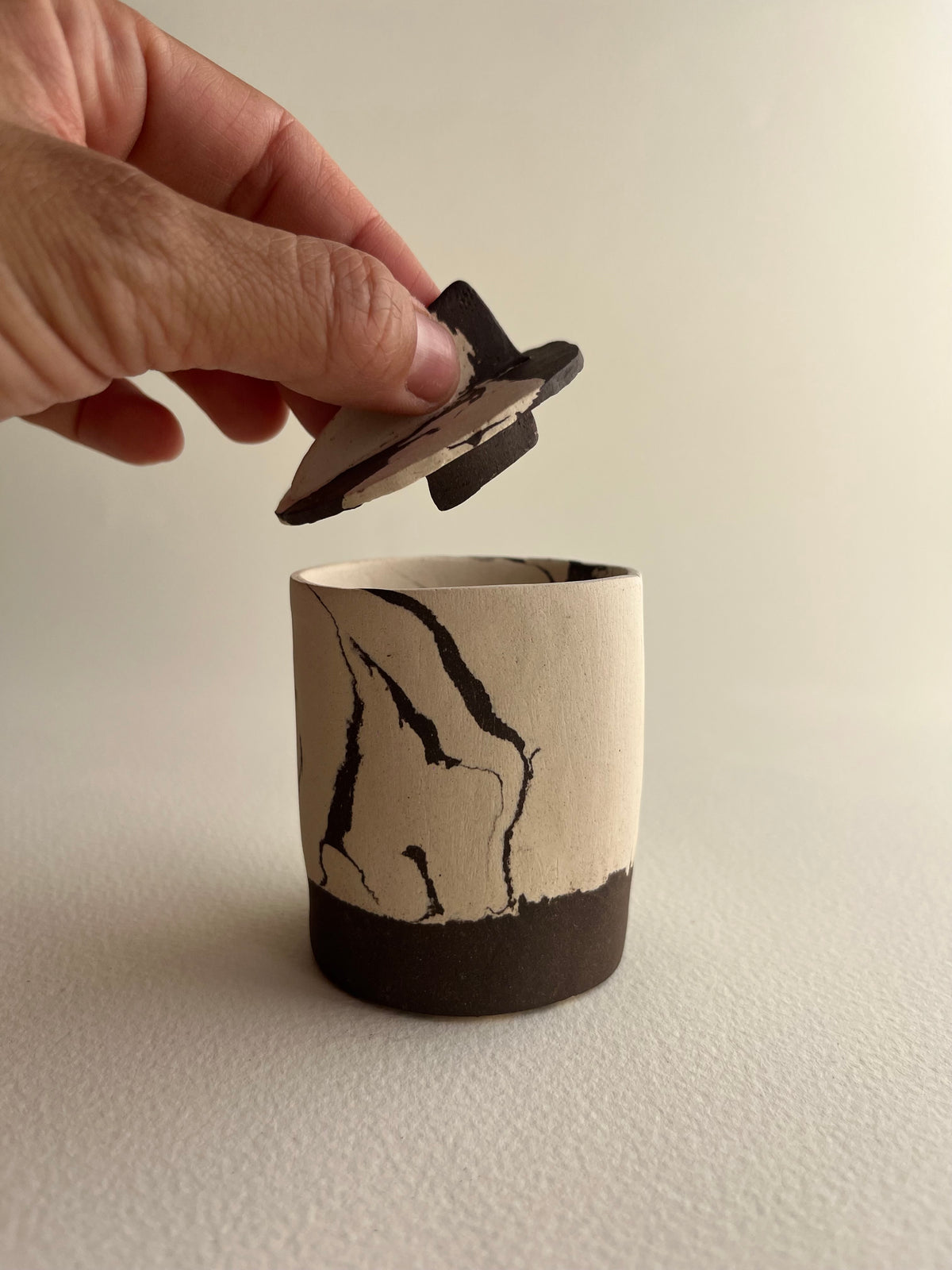 Vessel with lid