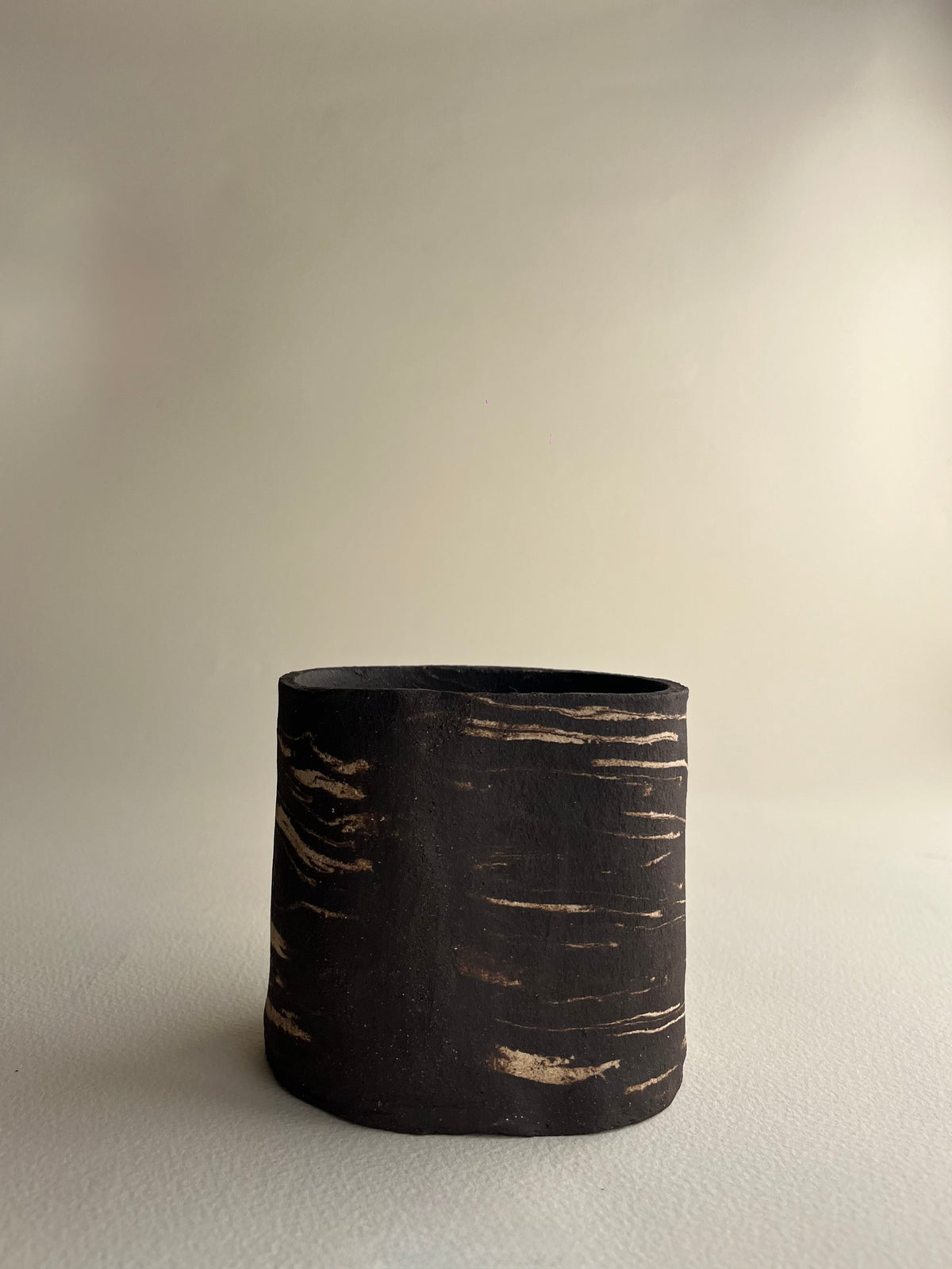 Vessel with lid