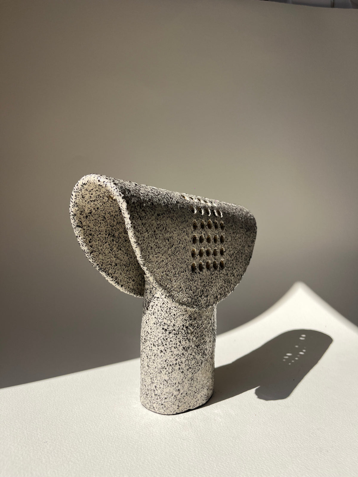 M_01G — Half Moon TO Holes Glazed